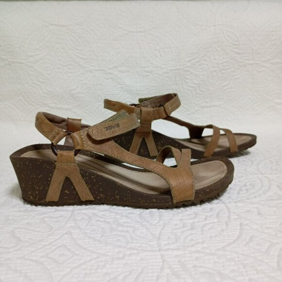 Teva Womens Size 8 Strappy Brown Wedge Sandals - Picture 3 of 10